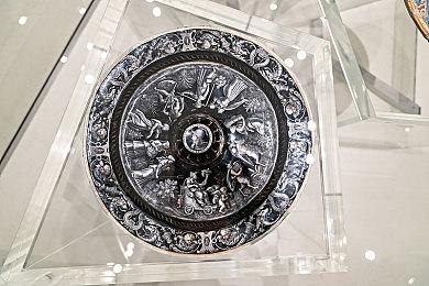 《Swords & Slippers》新截图 大雷公主背后站五人